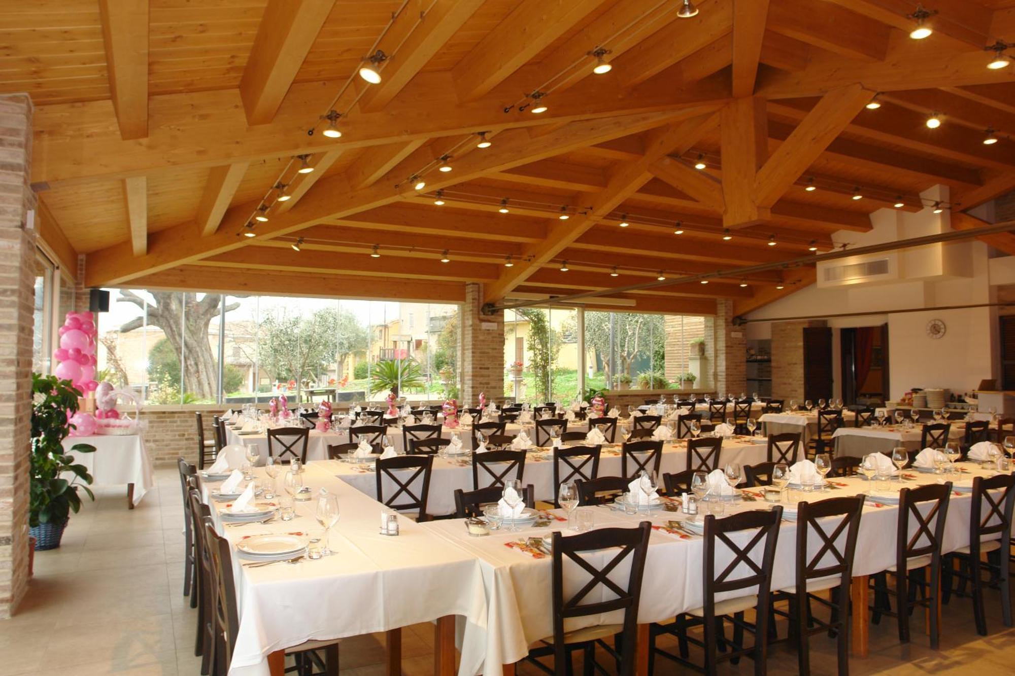 Il Castagno Hotell Orciano di Pesaro Exteriör bild